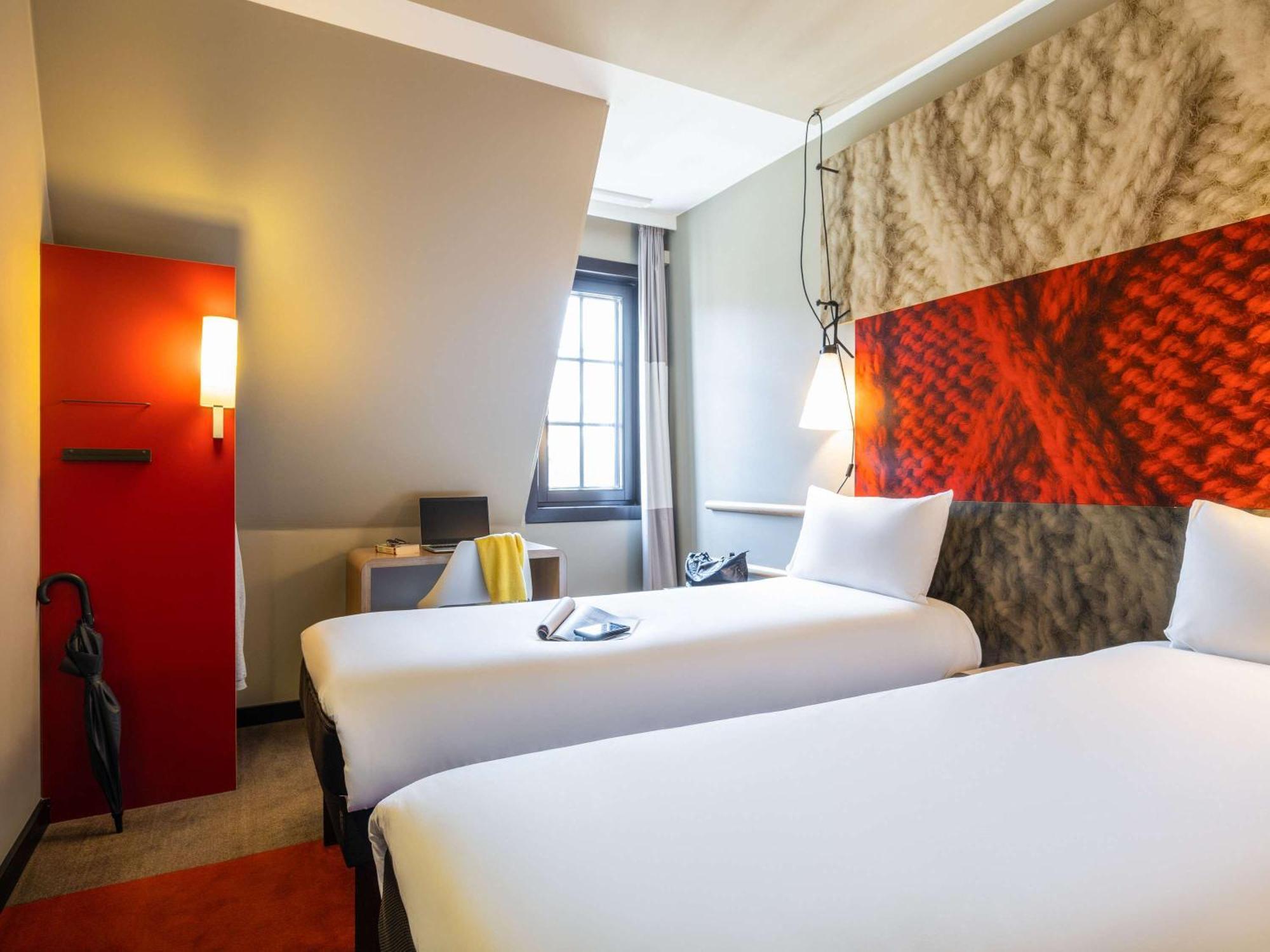 Hotel Ibis Off Grand'place 3*